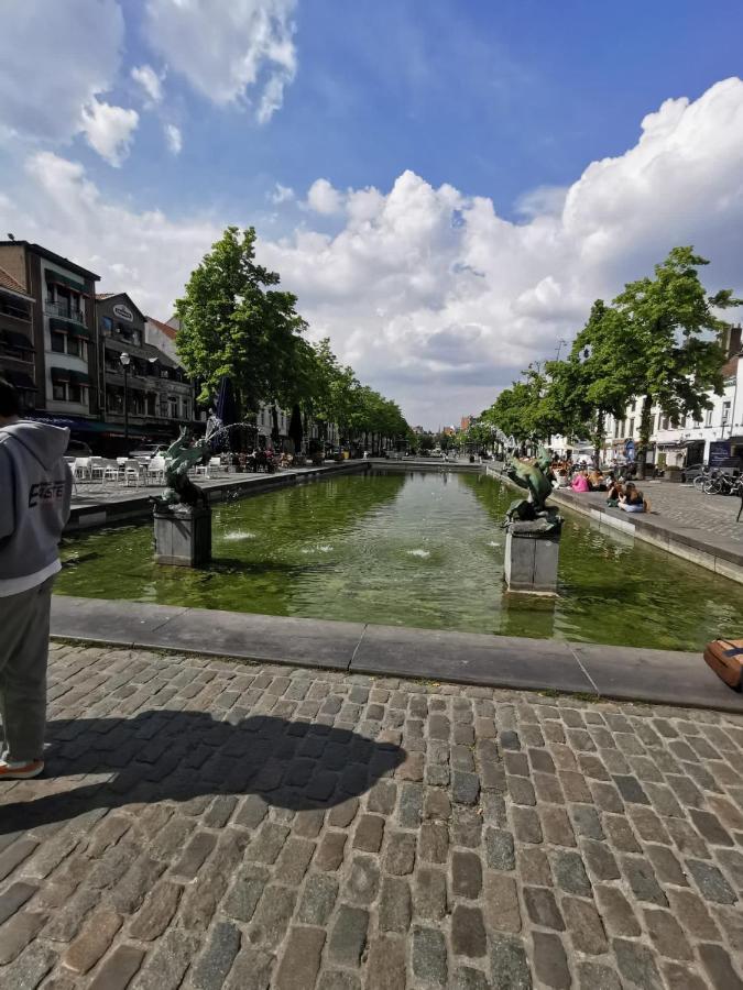 Charming Duplex On The Canal Brüssel Exterior foto